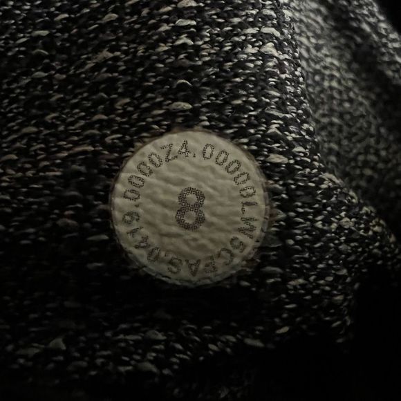 Lululemon Speed Up Tight Herringbone 8 - Picture 7 of 7